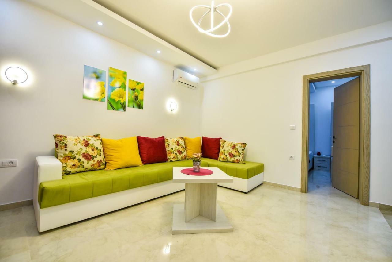 S Apartments Ulcinj Ngoại thất bức ảnh