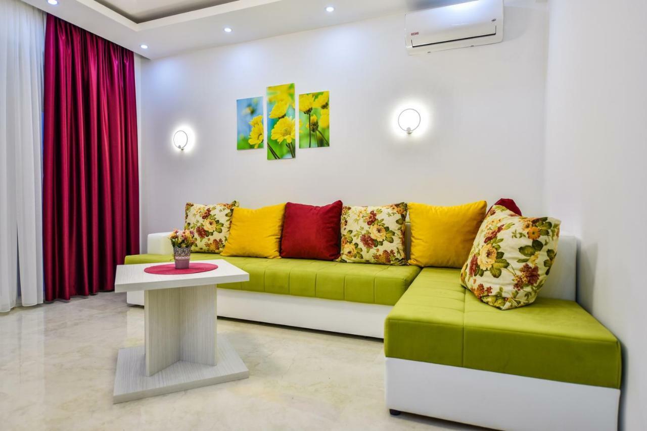 S Apartments Ulcinj Ngoại thất bức ảnh